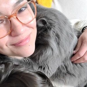 Meet your Posher, Alisa